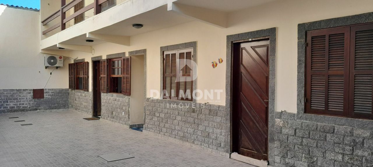 Casa para Venda - Peró