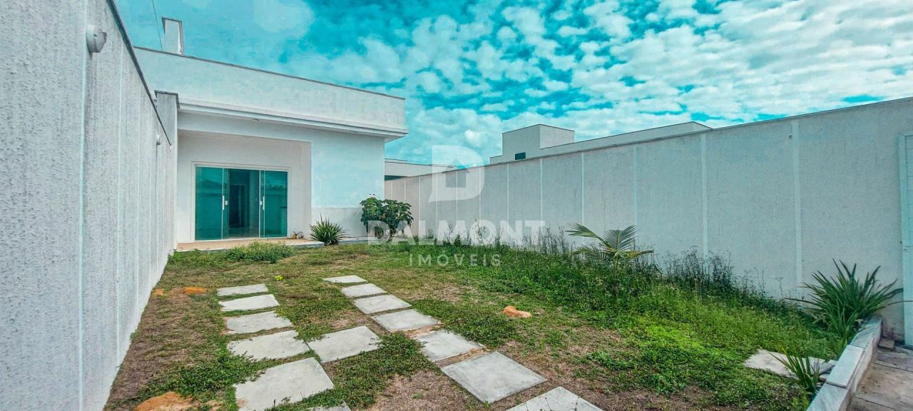 Casa para Venda - Vila do Peró