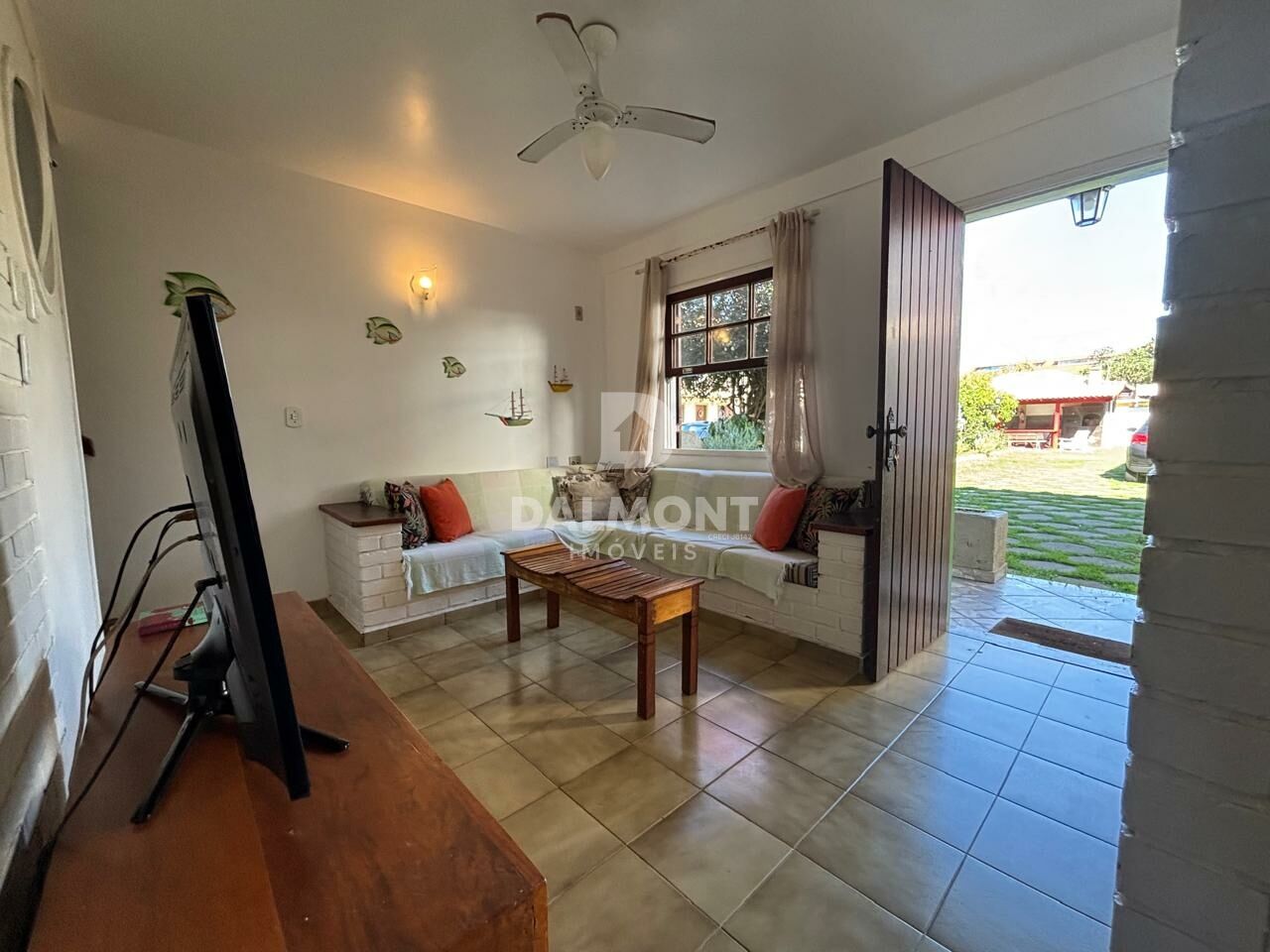 Casas Residenciais para Venda - Peró