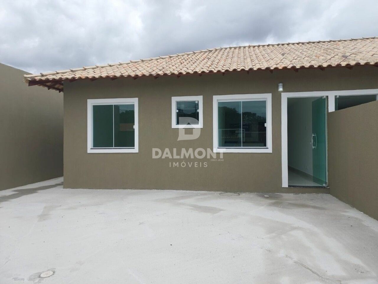 Casa para Venda - Vila do Peró