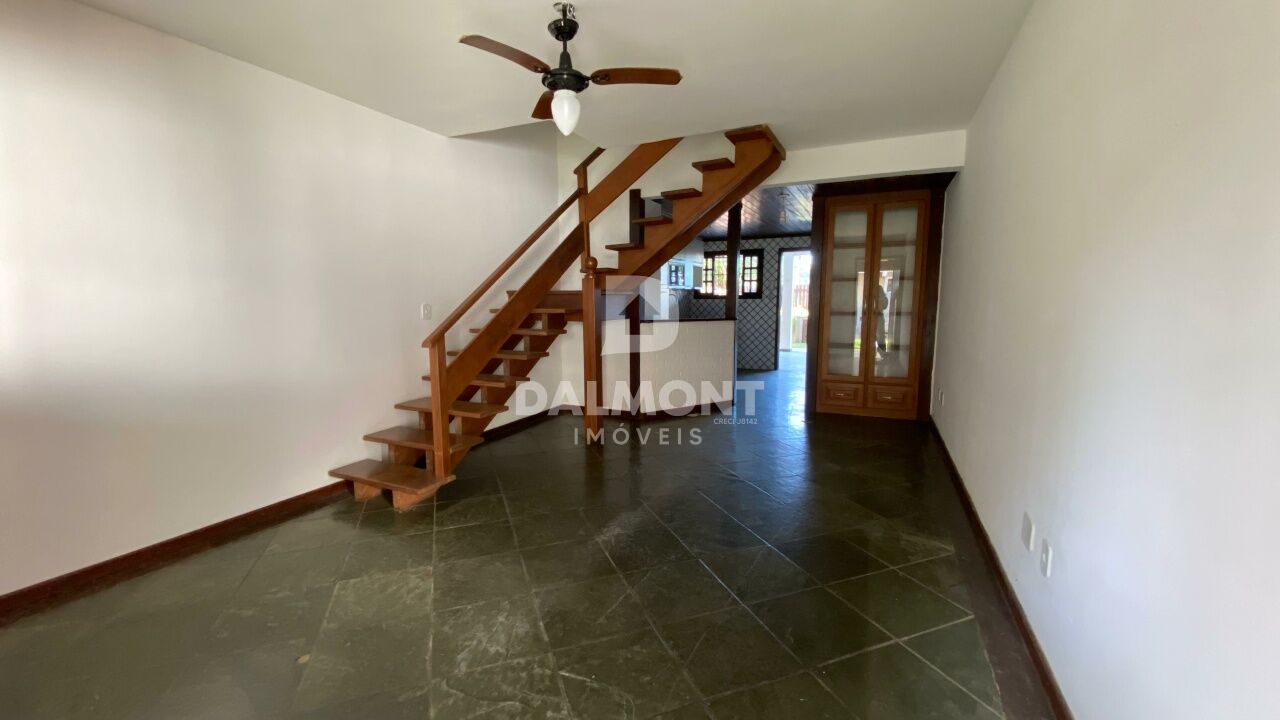 Casa de Condominio para Venda - Ogiva