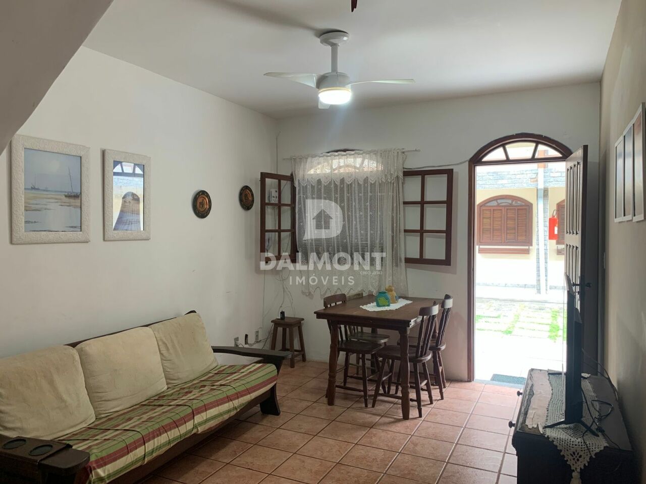 Casa de Condominio para Venda - Peró