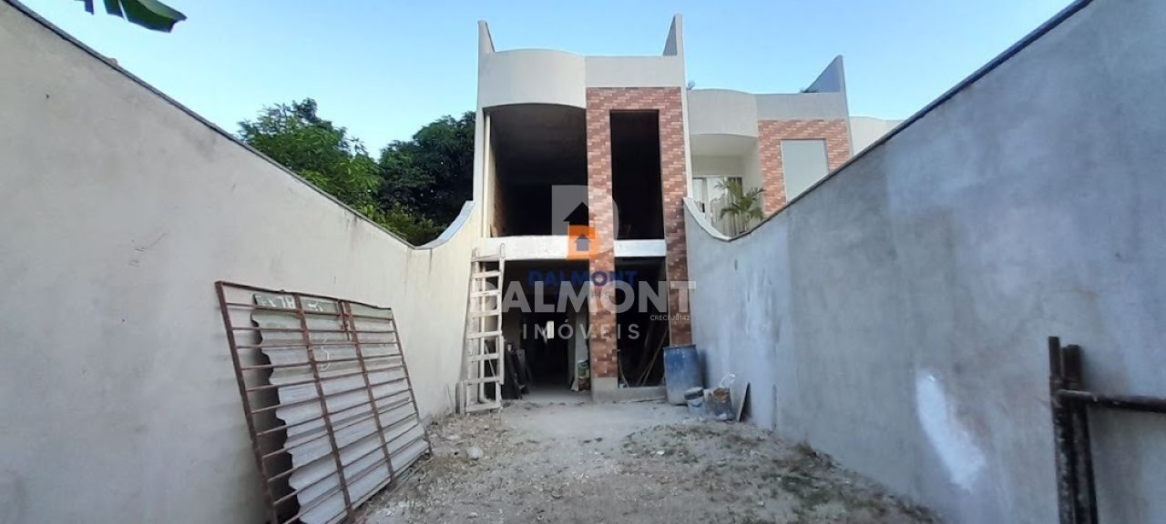 Casa para Venda - Peró