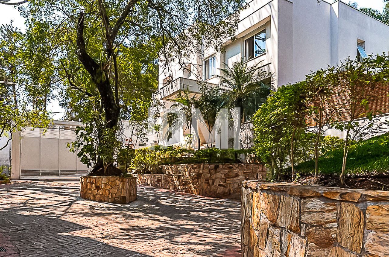Condomínio para Venda - Jardim Cordeiro