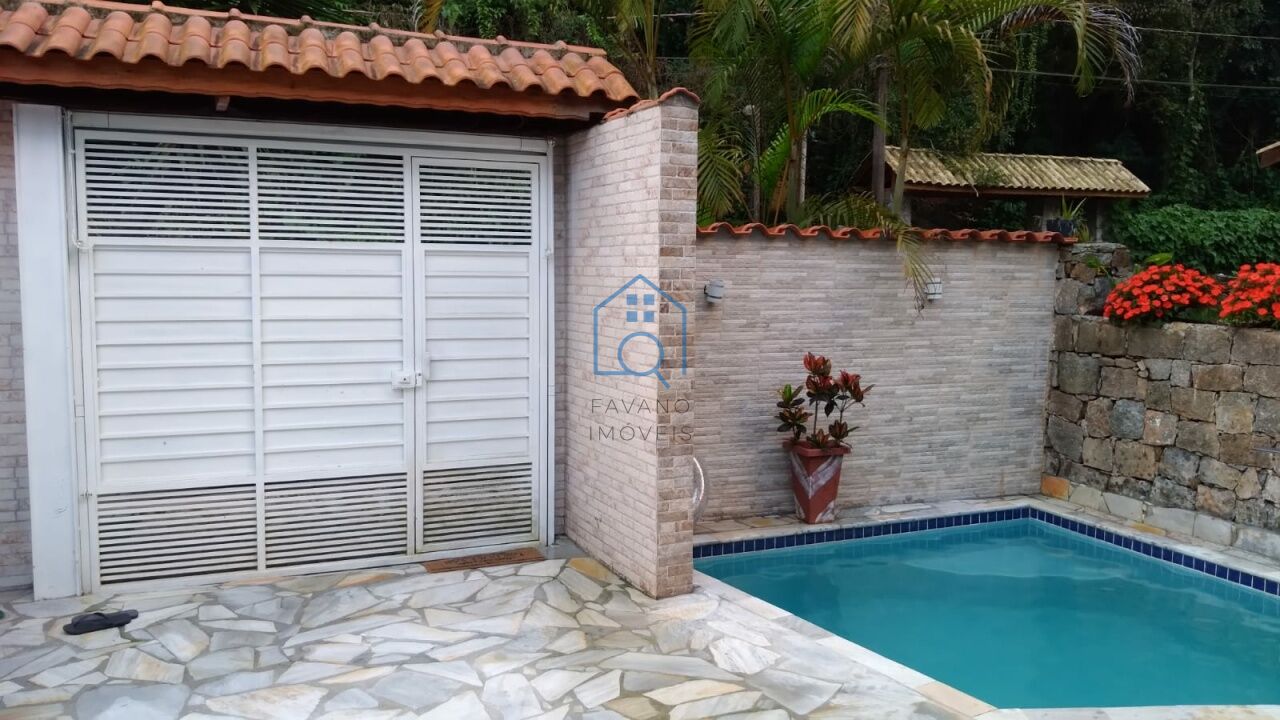 Sobrado para Venda - Santa Inês