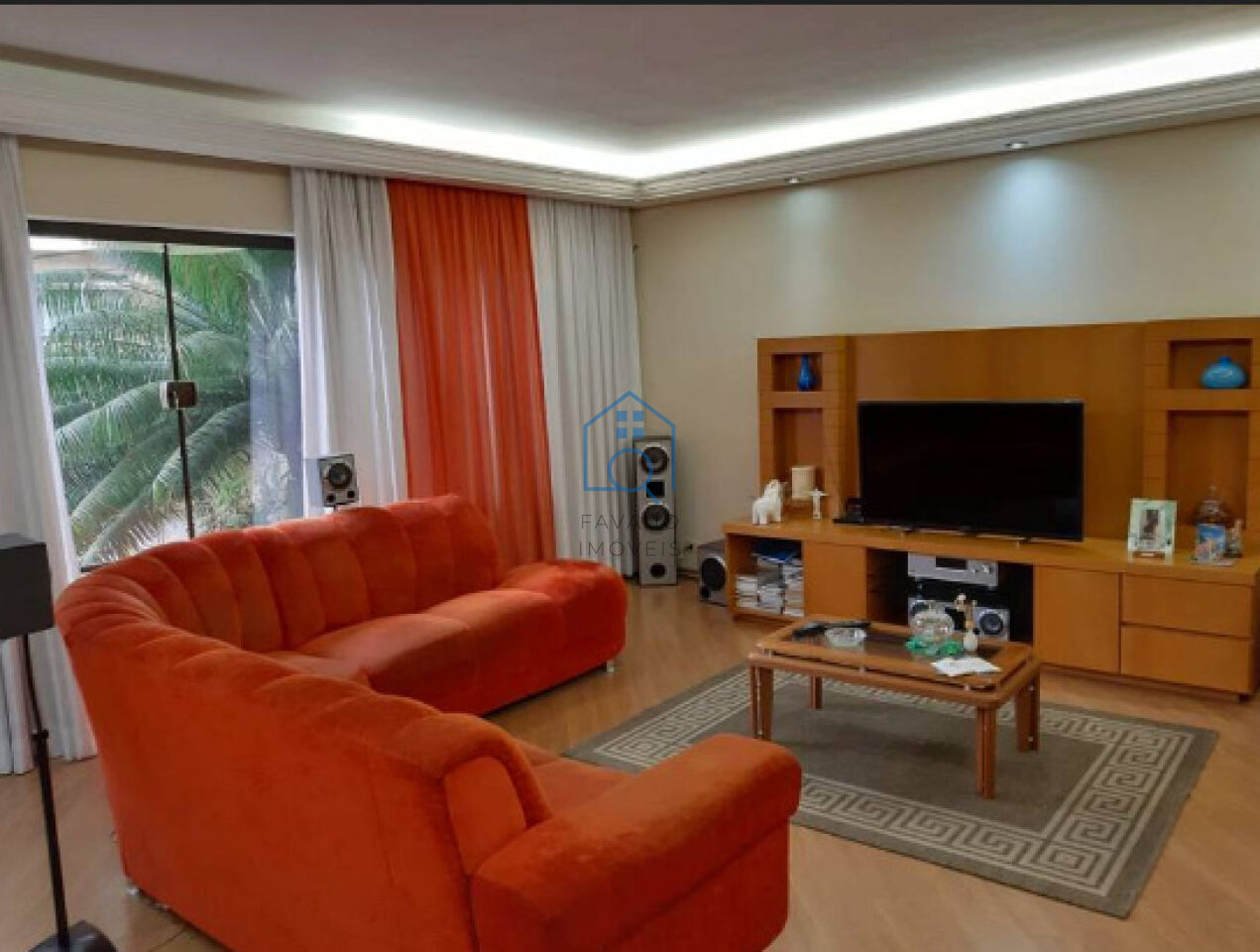 Casa Assobradada para Venda - Bosque da Saúde