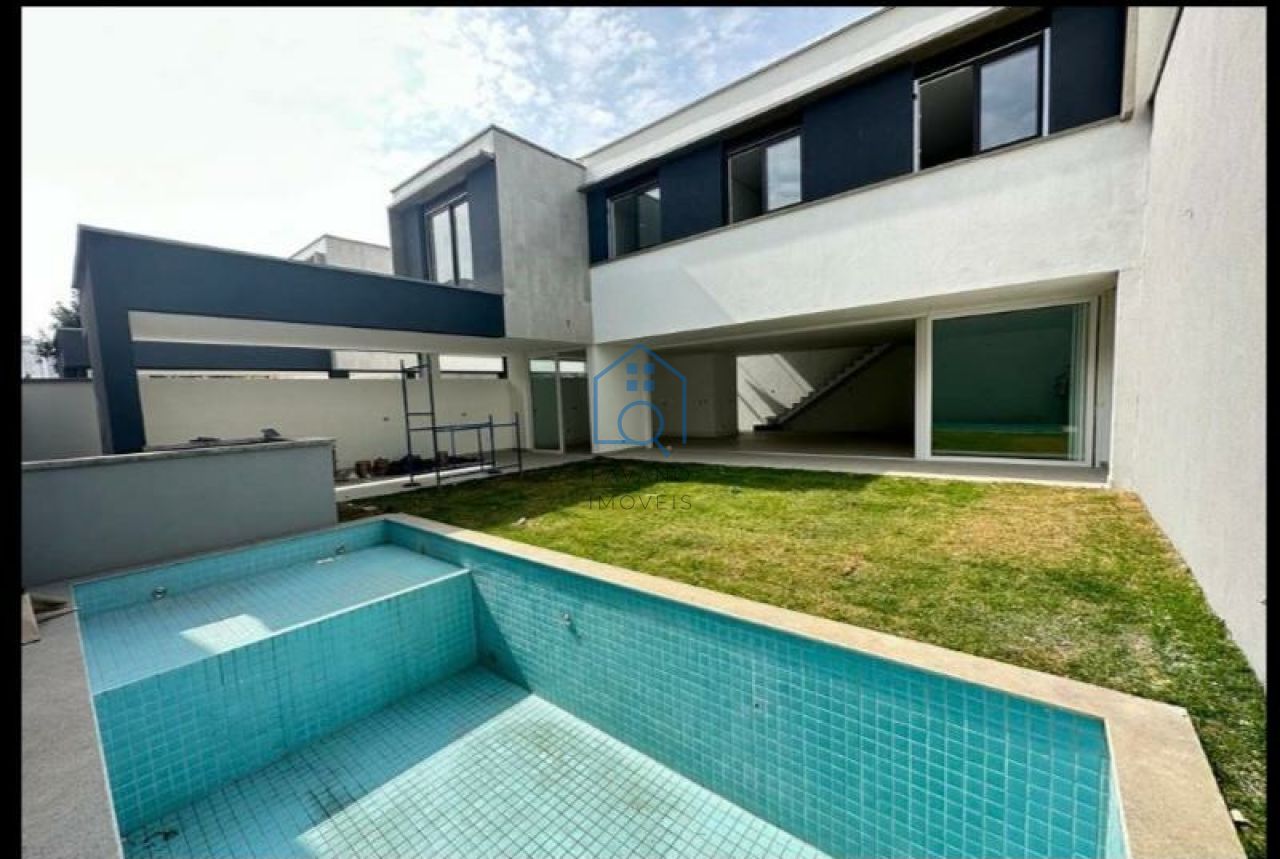 Condomínio para Venda - Campo Belo