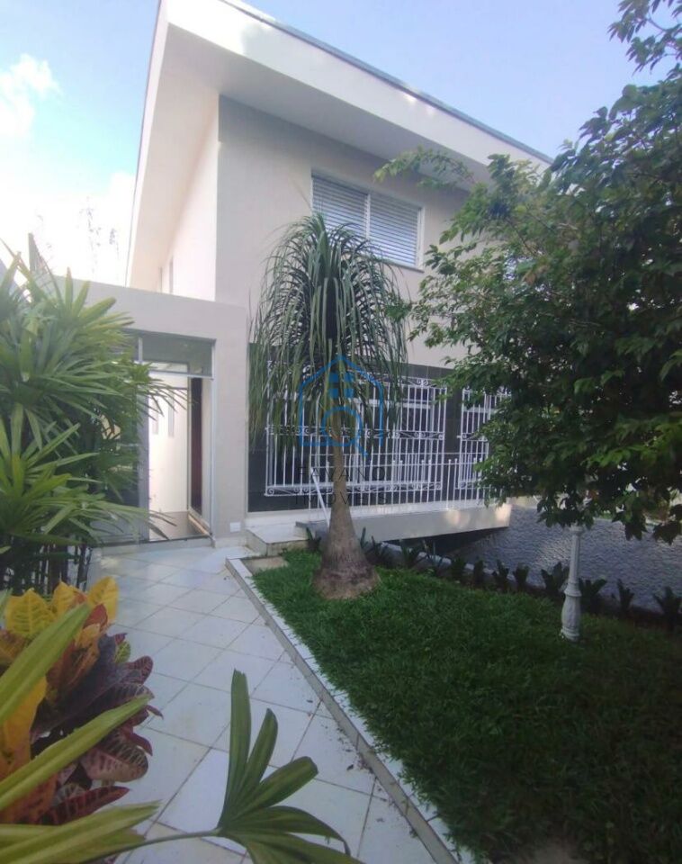 Sobrado para Venda - Jardim Floresta