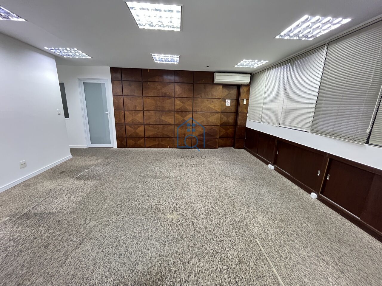 Conj. Comercial para Locação - Campo Belo