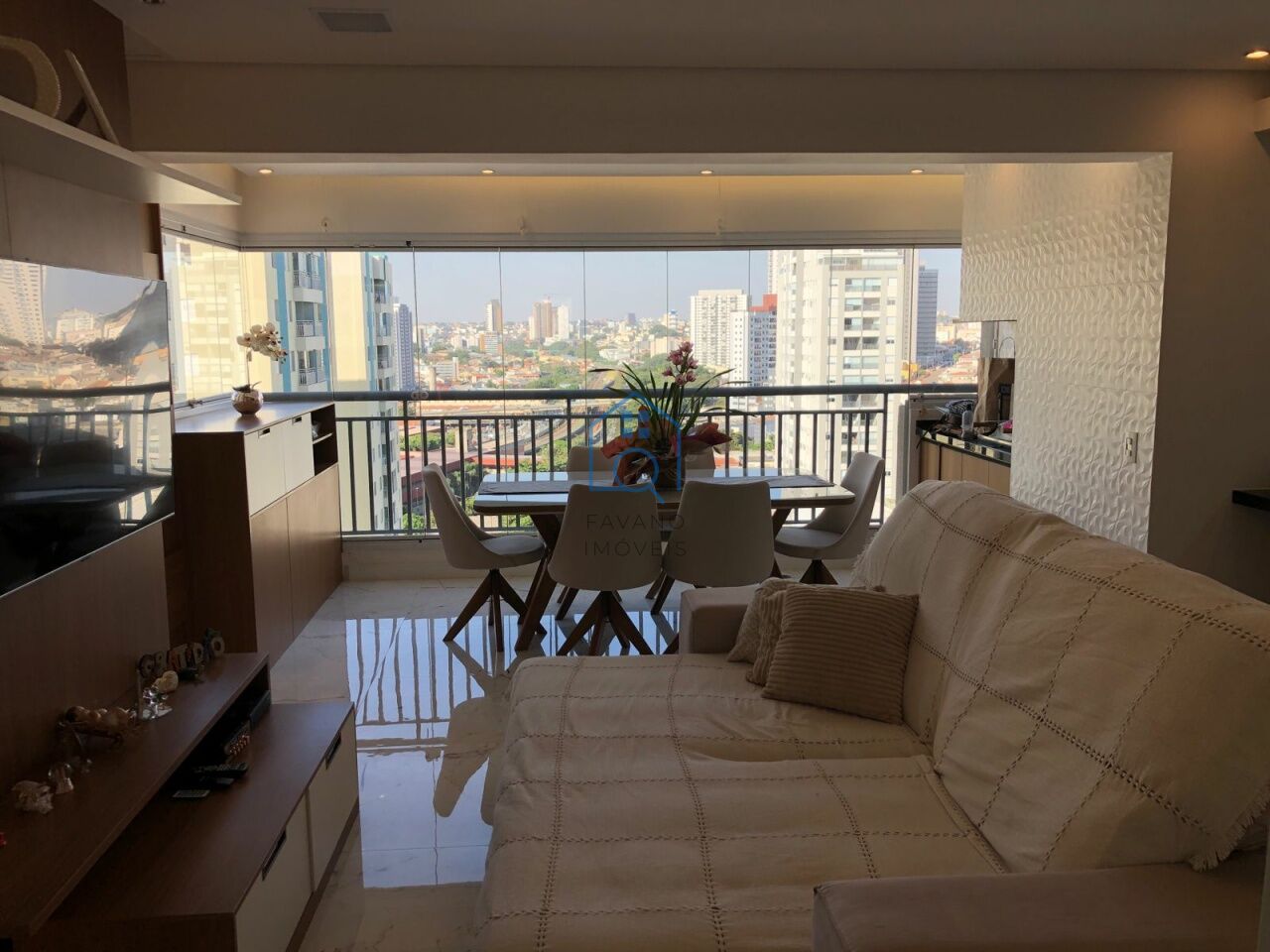 Apartamento para Venda - Chácara Seis de Outubro