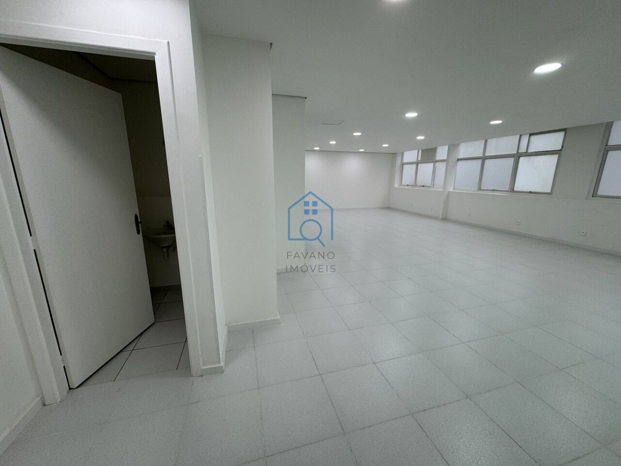 Conj. Comercial para Venda - Bela Vista