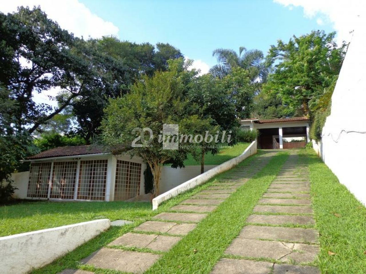 Casa para Locação - GRANJA VIANA