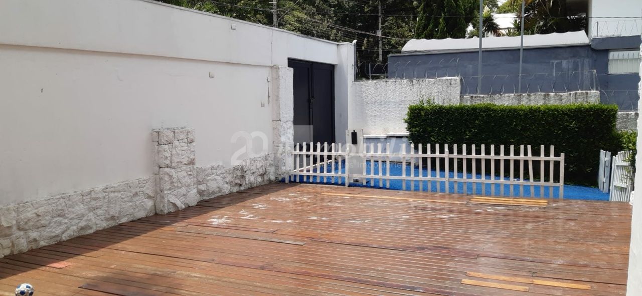 Casa Assobradada para Locação - SANTA CECÍLIA