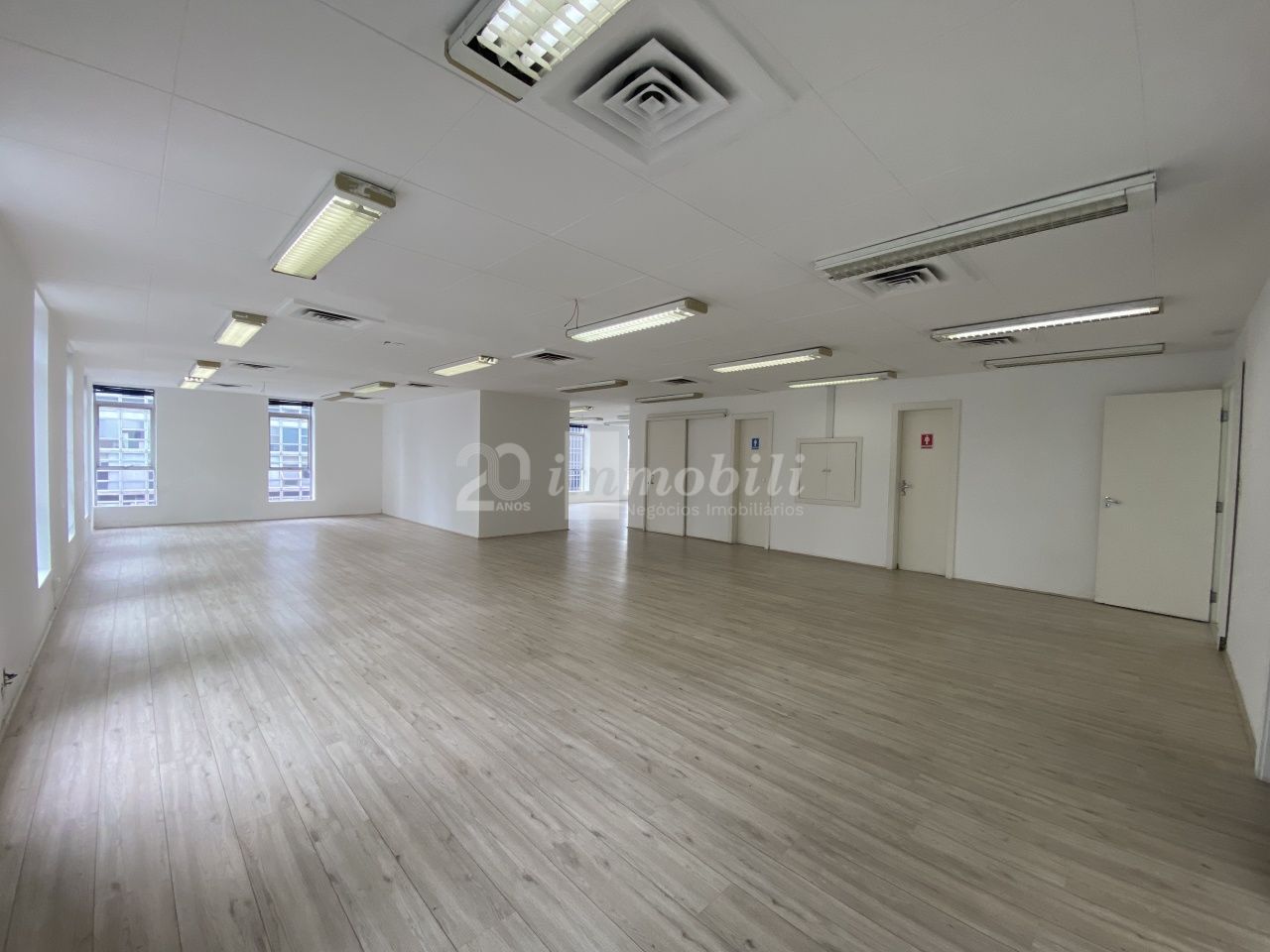 Conj. Comercial para Locação - BELA VISTA