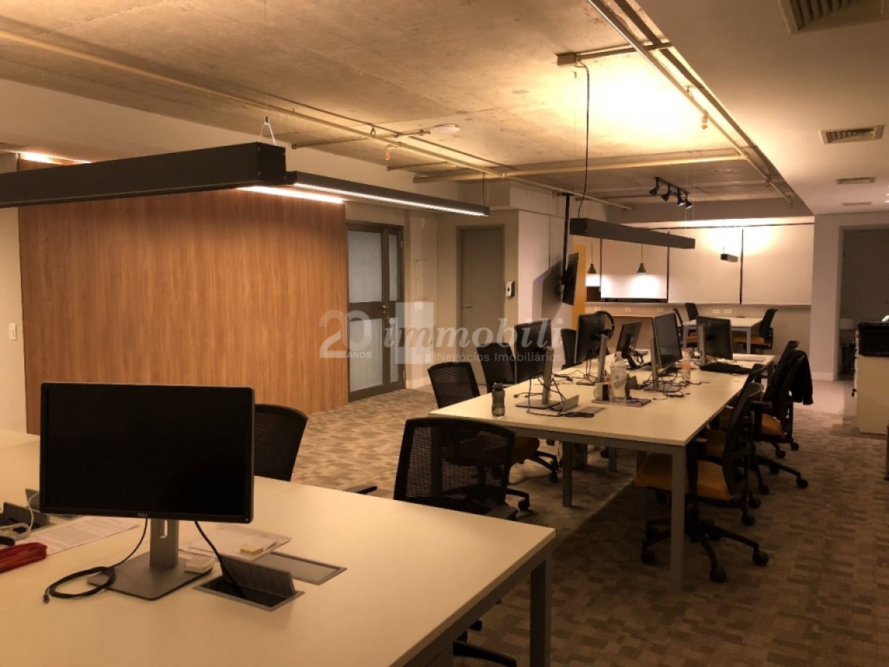 Conj. Comercial para Venda - PERDIZES