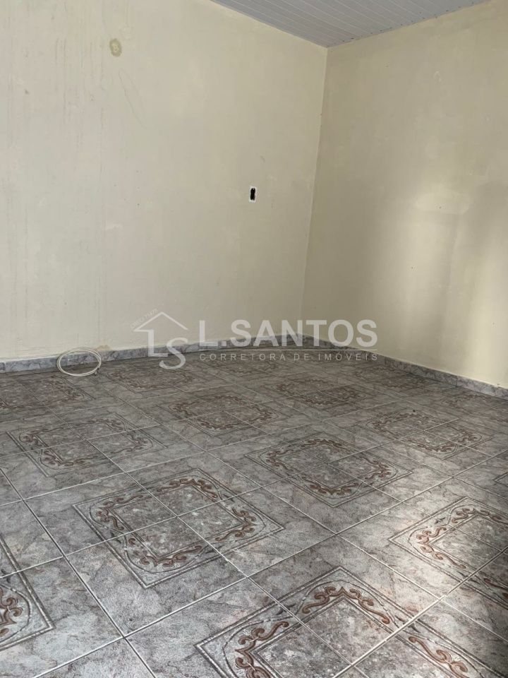 Casa Térrea para Venda - Santa Maria