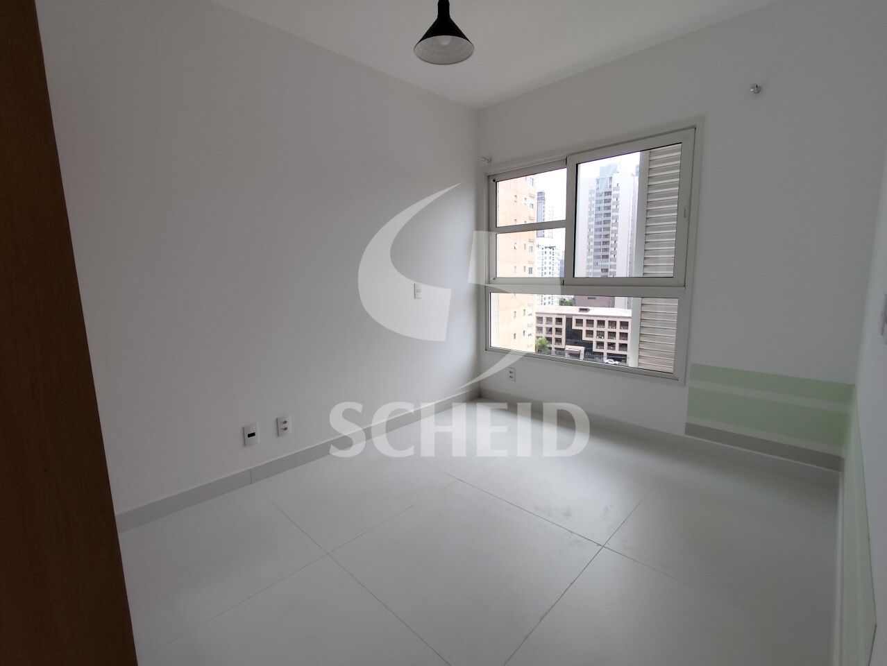 Suite 1