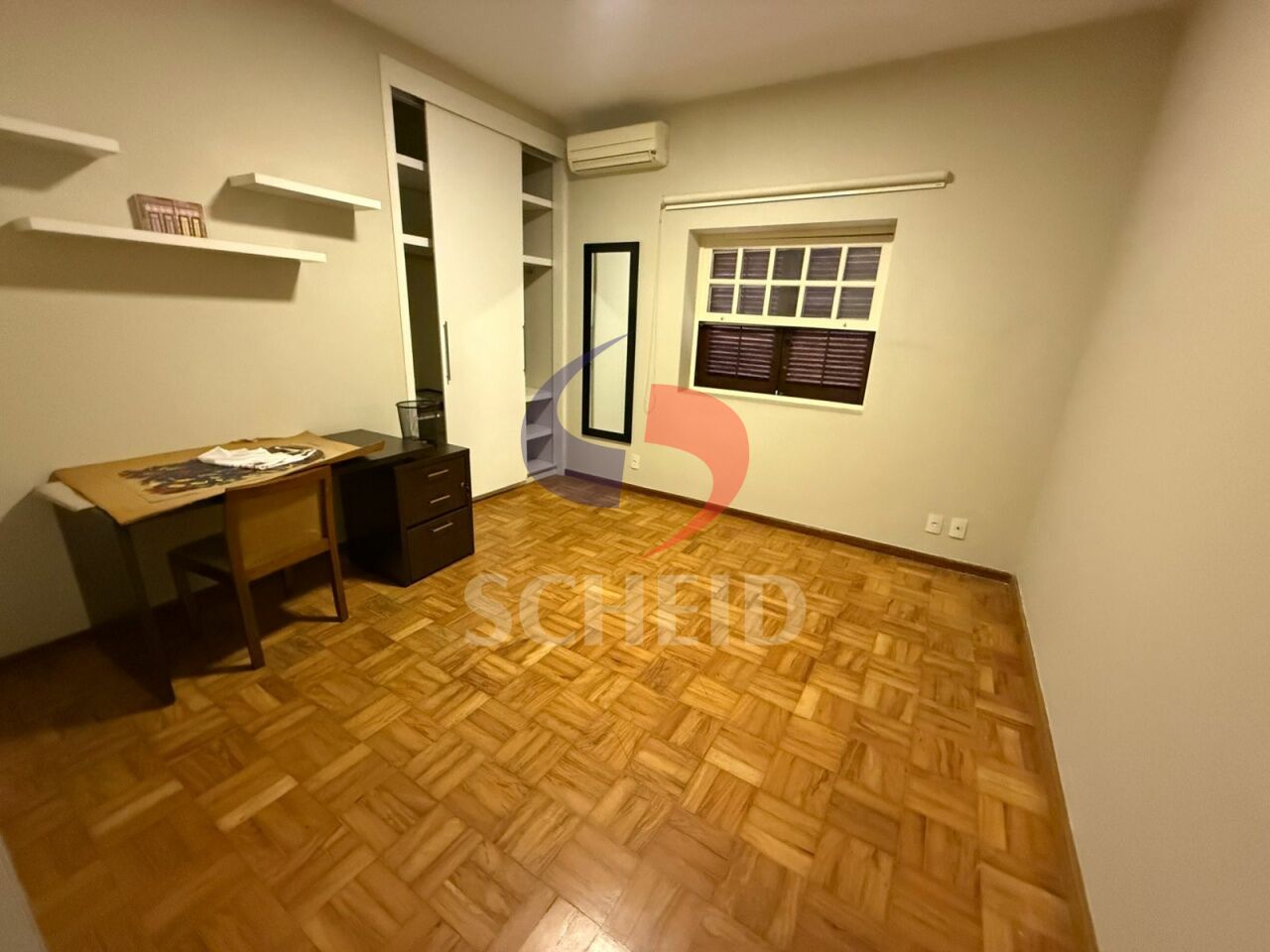 Foto 24