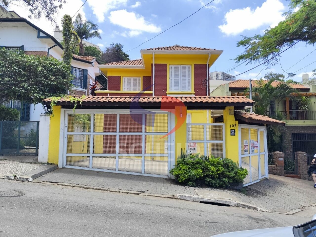 Foto 1