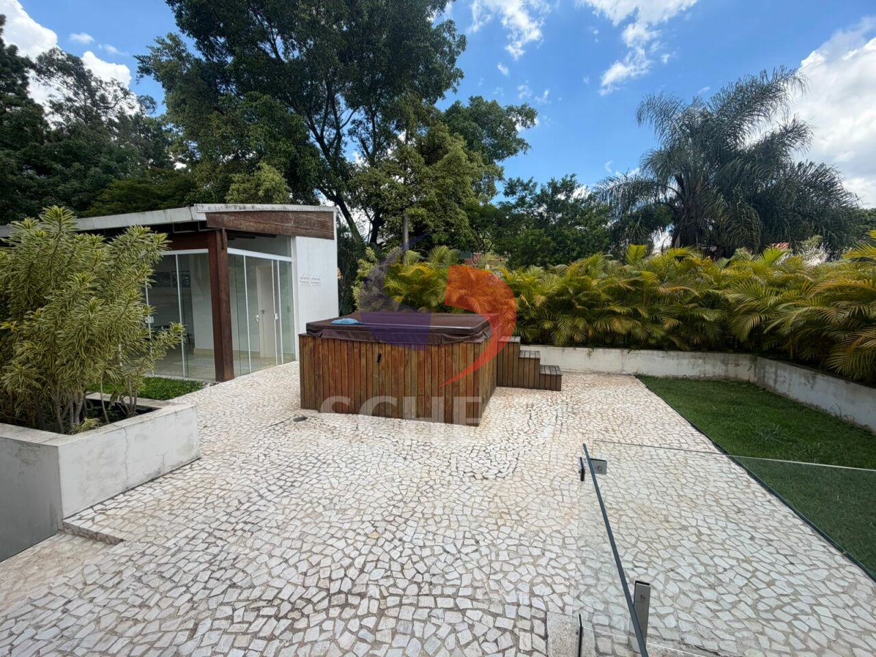 Foto 24
