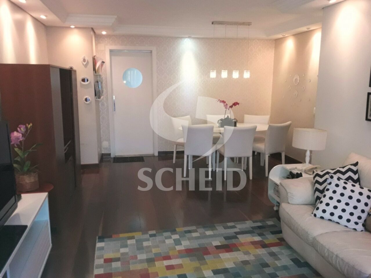 Foto 1