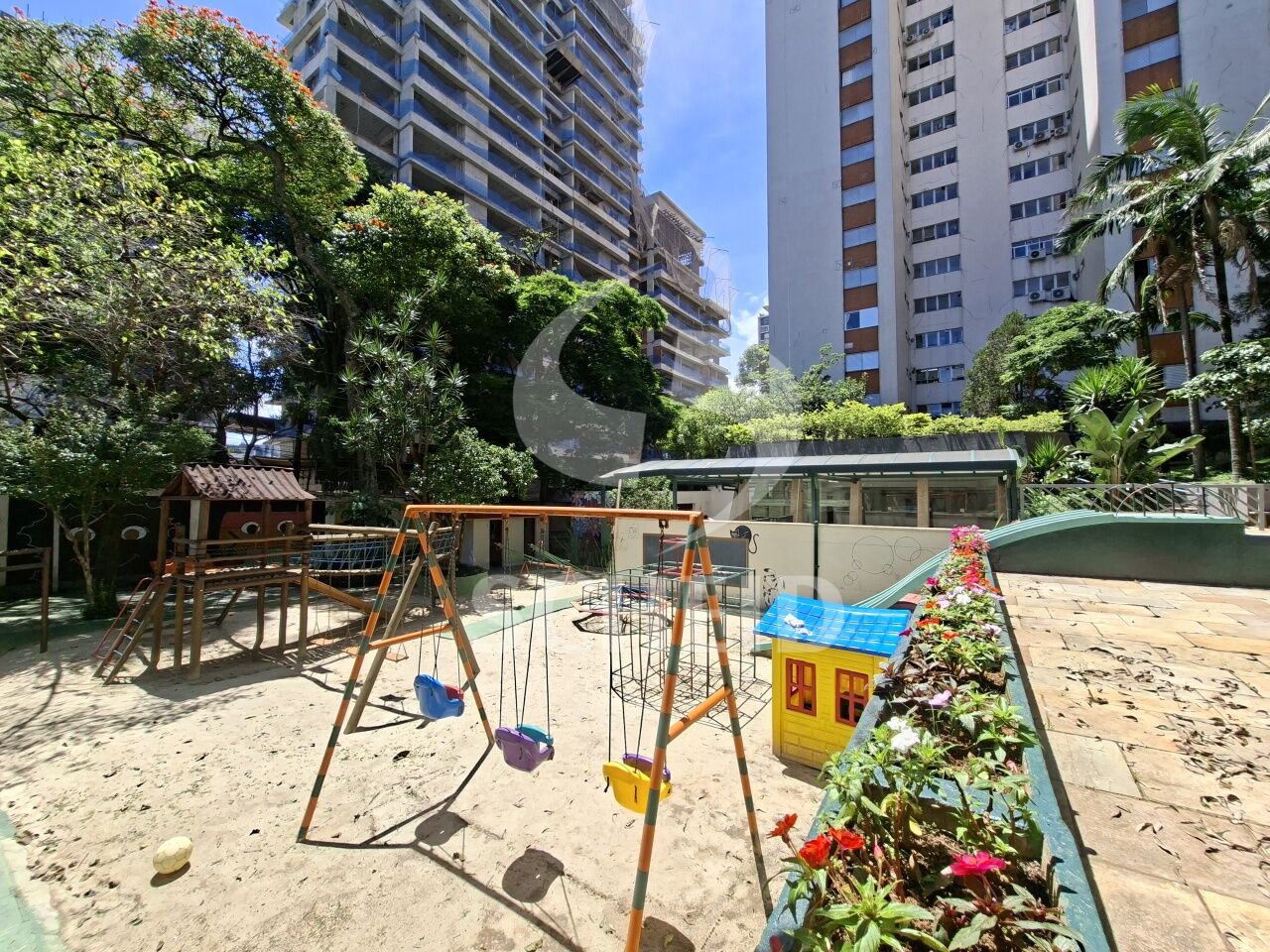 Foto 24