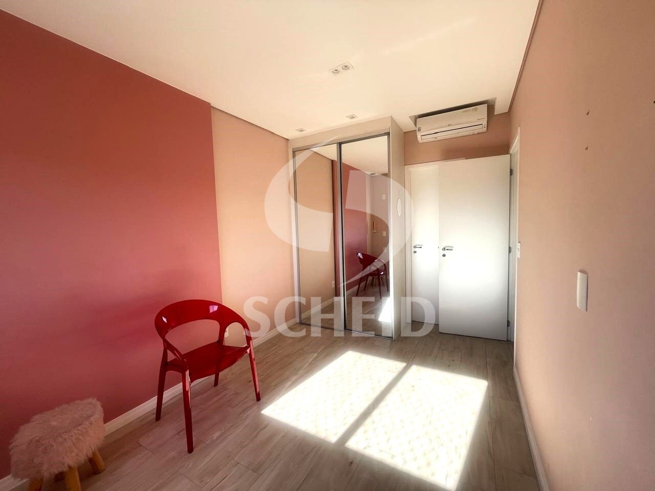 Foto 24