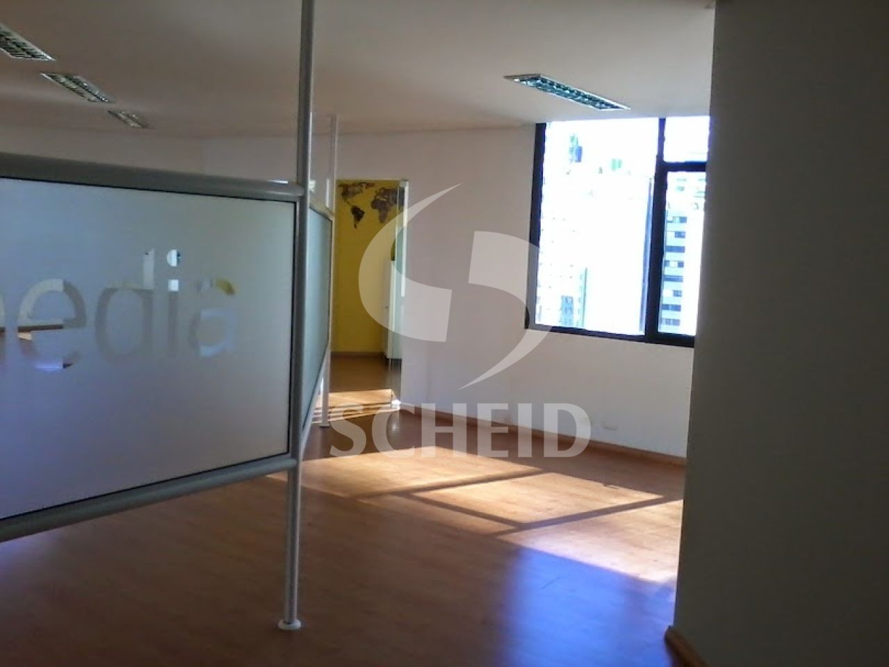 Foto 1