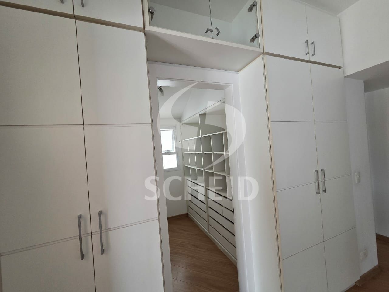 Foto 24