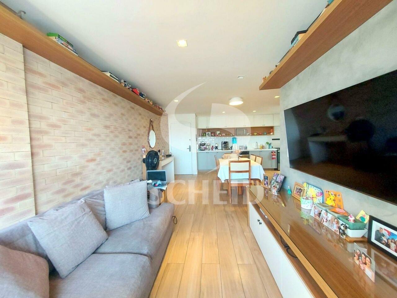Foto 1