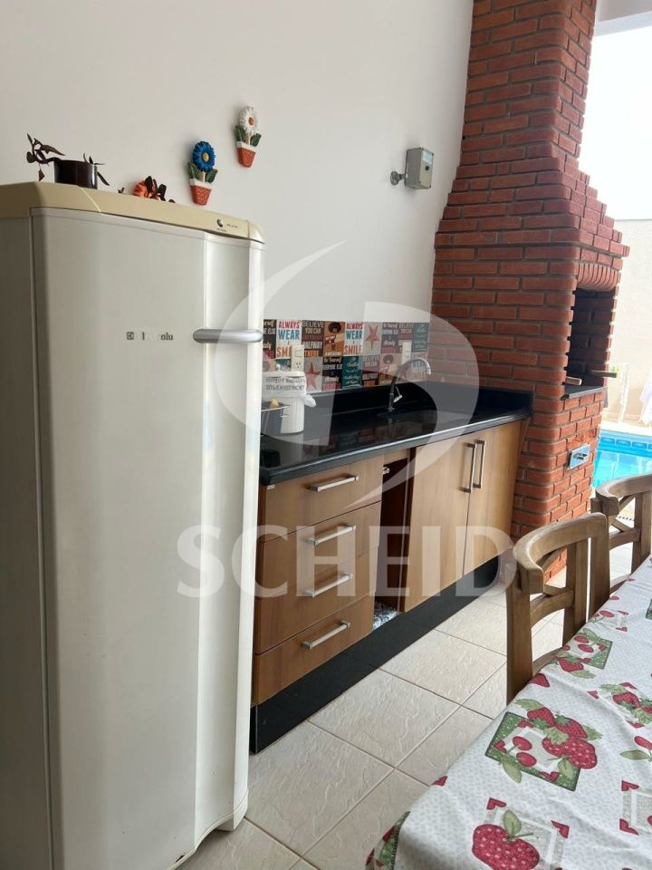 Foto 24