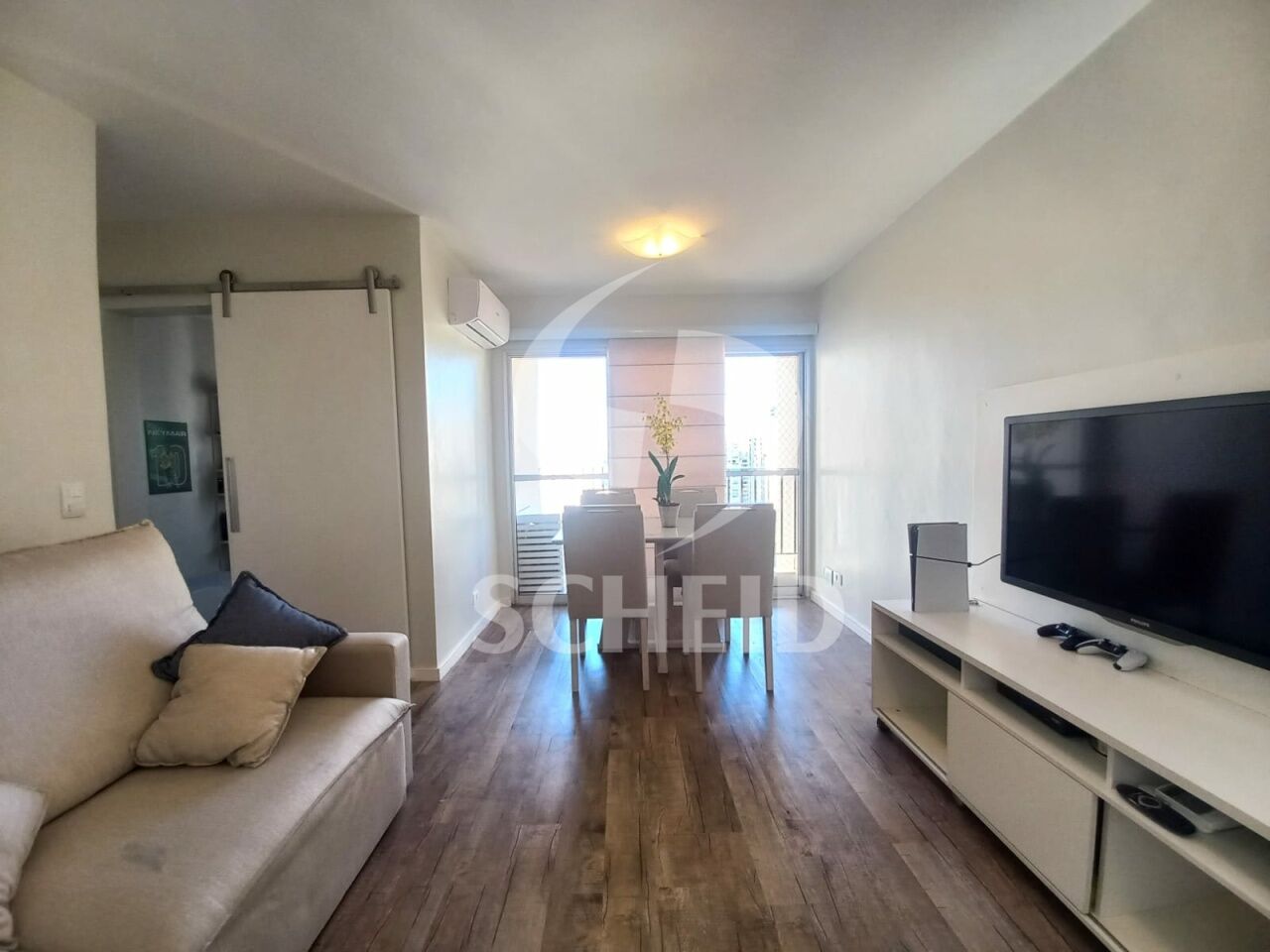 Foto 1