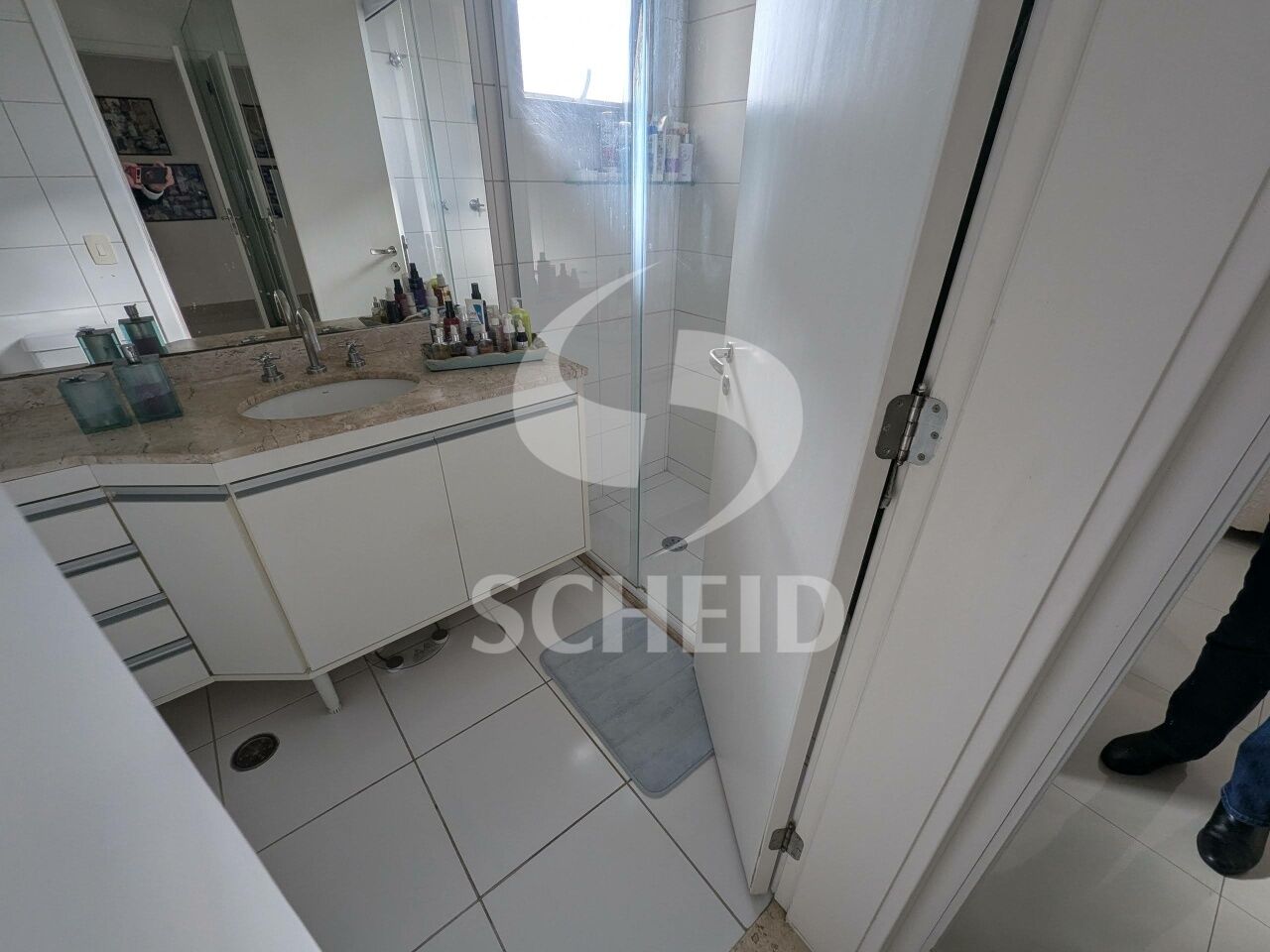 Foto 24