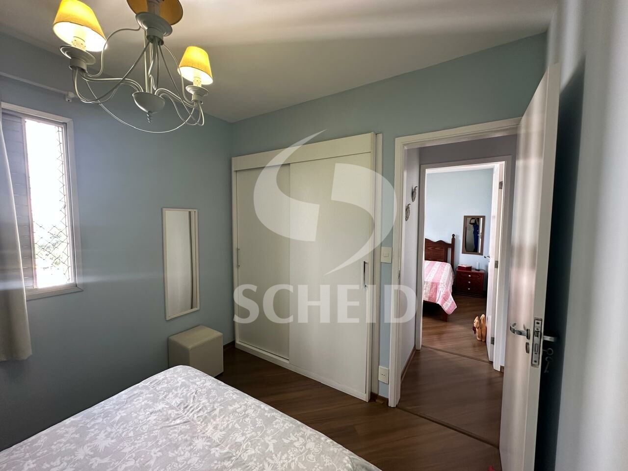Foto 24