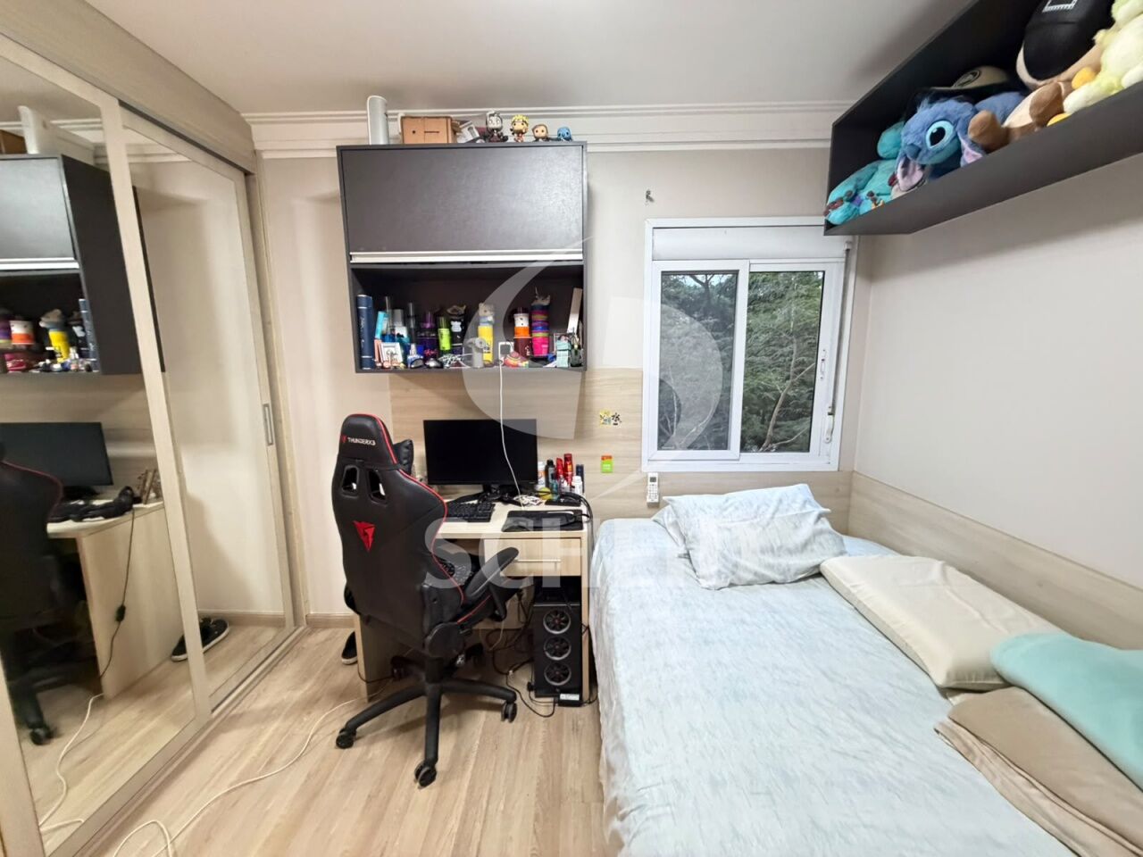 Foto 24