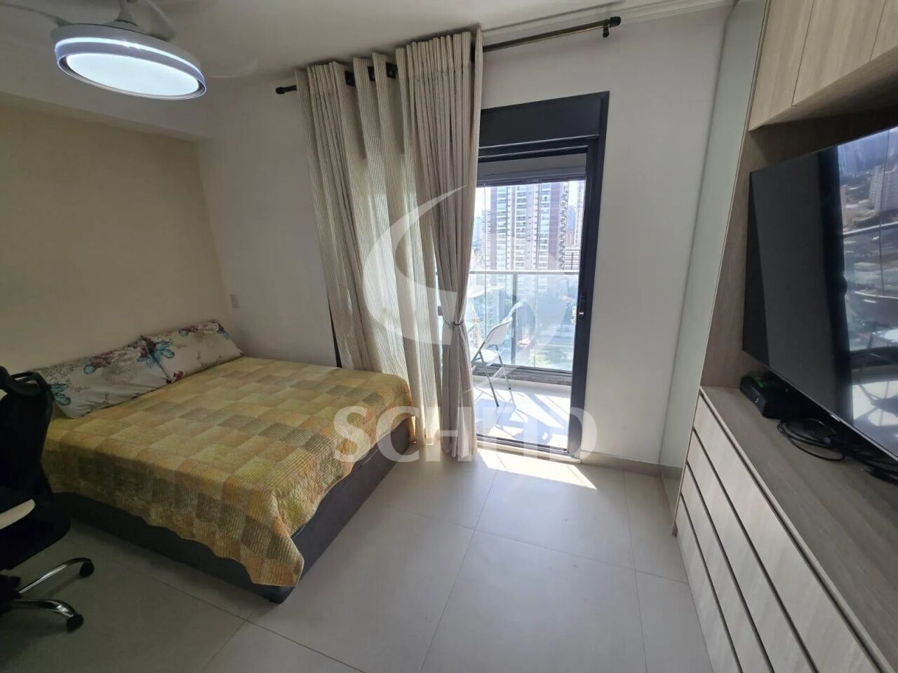 Foto 1