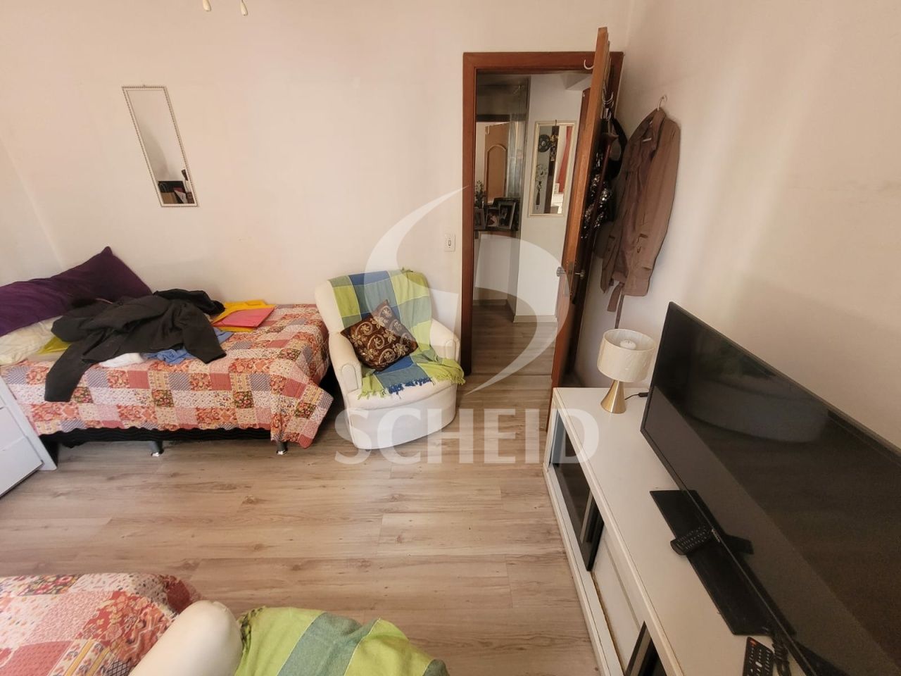 Foto 24
