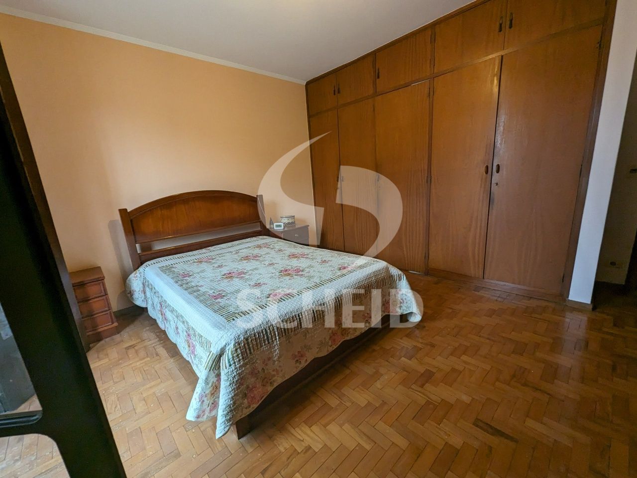 Foto 24