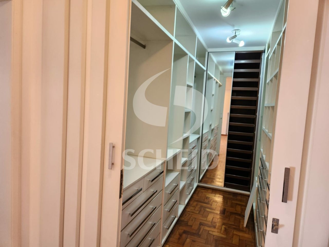 Foto 24