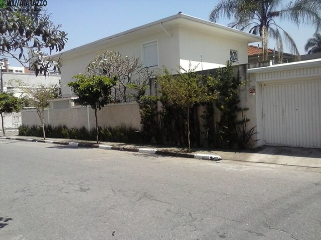 Casa Brooklin Paulista 3 dormitorios 3 banheiros 2 vagas na garagem