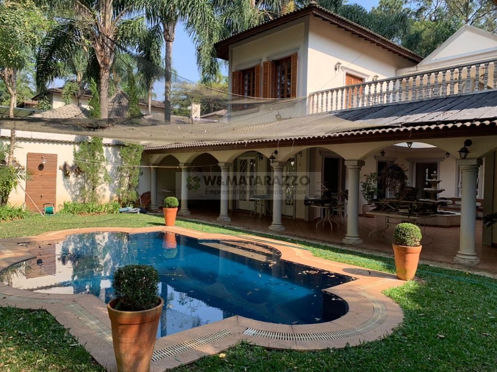 Casa de Condomínio Jardim Petrópolis 4 dormitorios 6 banheiros 5 vagas na garagem