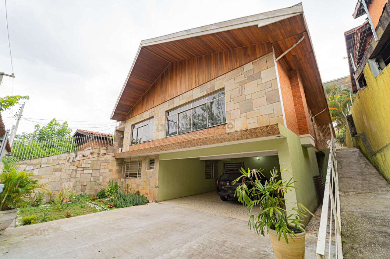 Casa Chácara Monte Alegre 5 dormitorios 5 banheiros 6 vagas na garagem