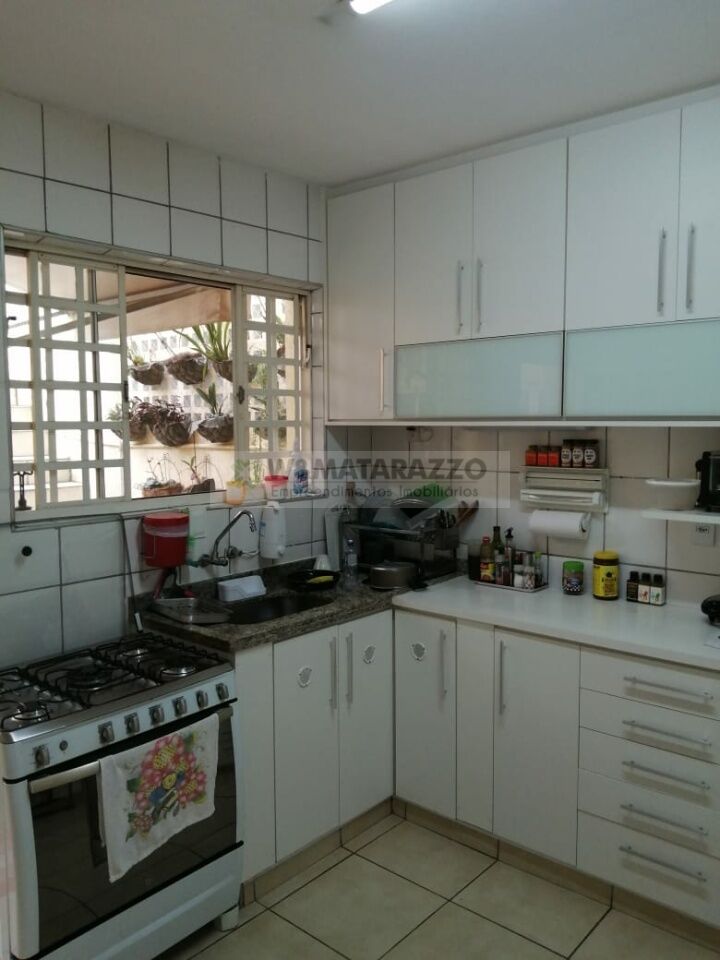 Casa de Vila Cidade Monções 2 dormitorios 4 banheiros 2 vagas na garagem