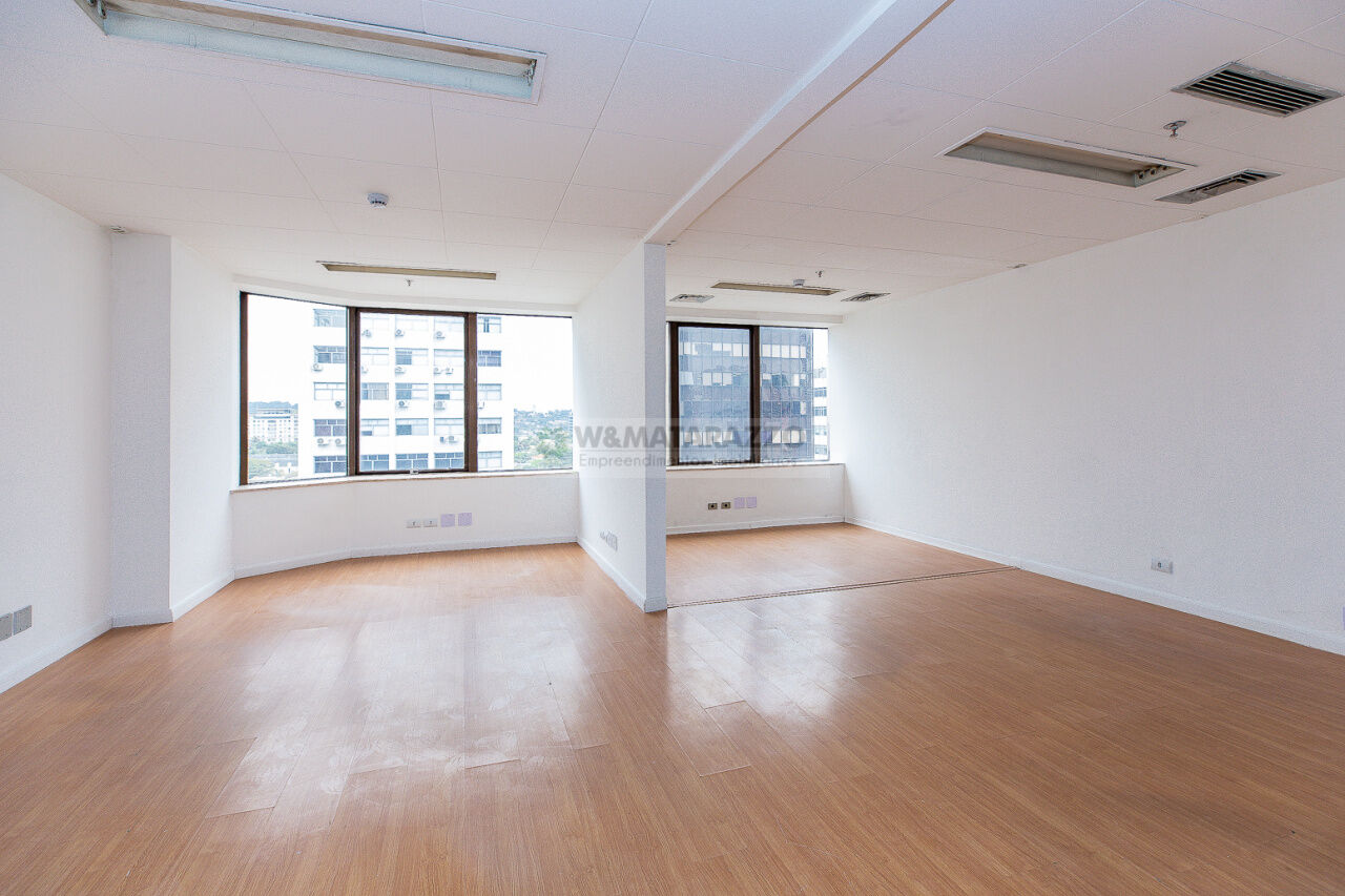 Conjunto Comercial/sala Pinheiros 0 dormitorios 2 banheiros 4 vagas na garagem