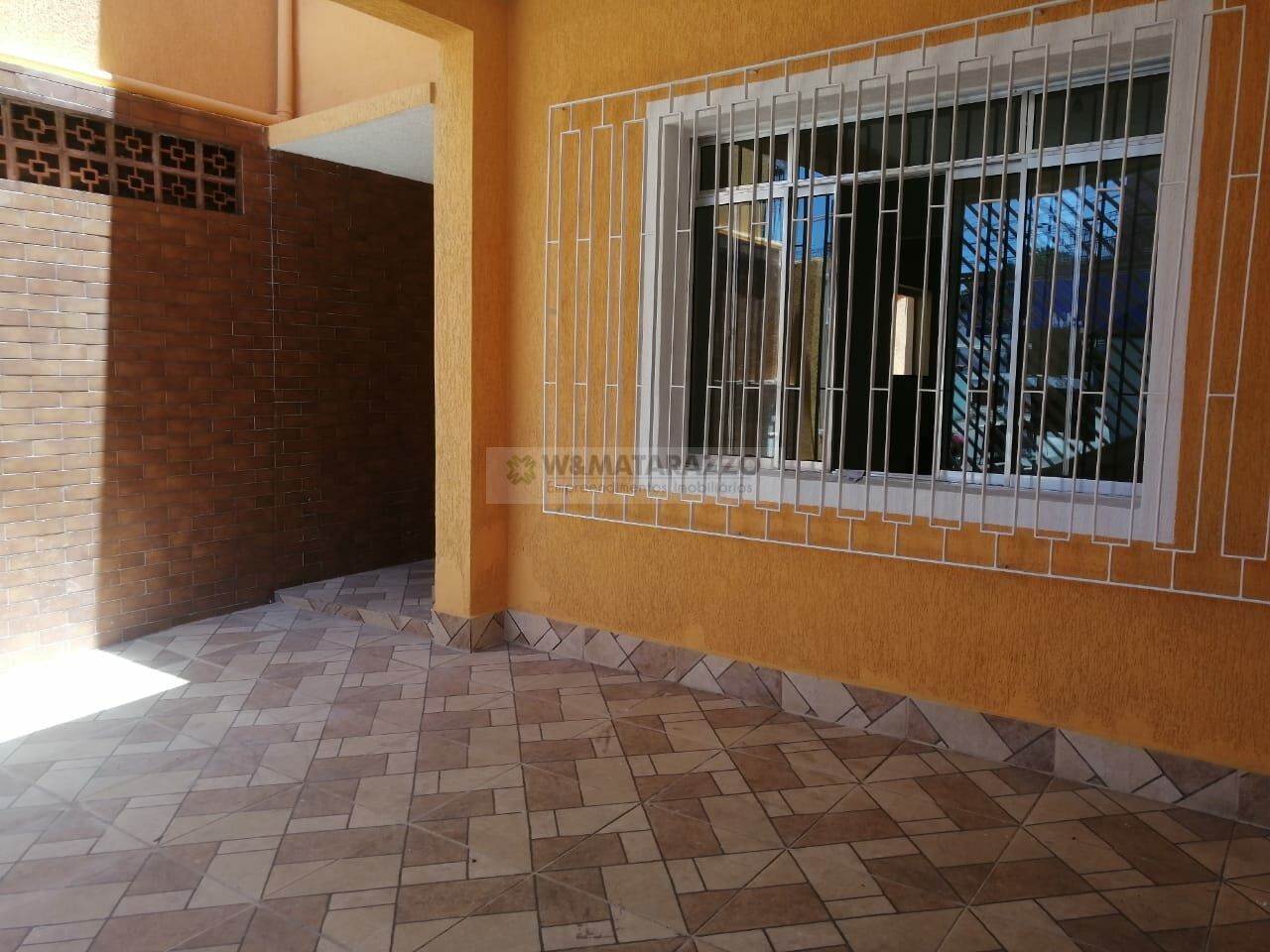 Casa Jardim Santa Cruz (Campo Grande) 3 dormitorios 32 banheiros 2 vagas na garagem