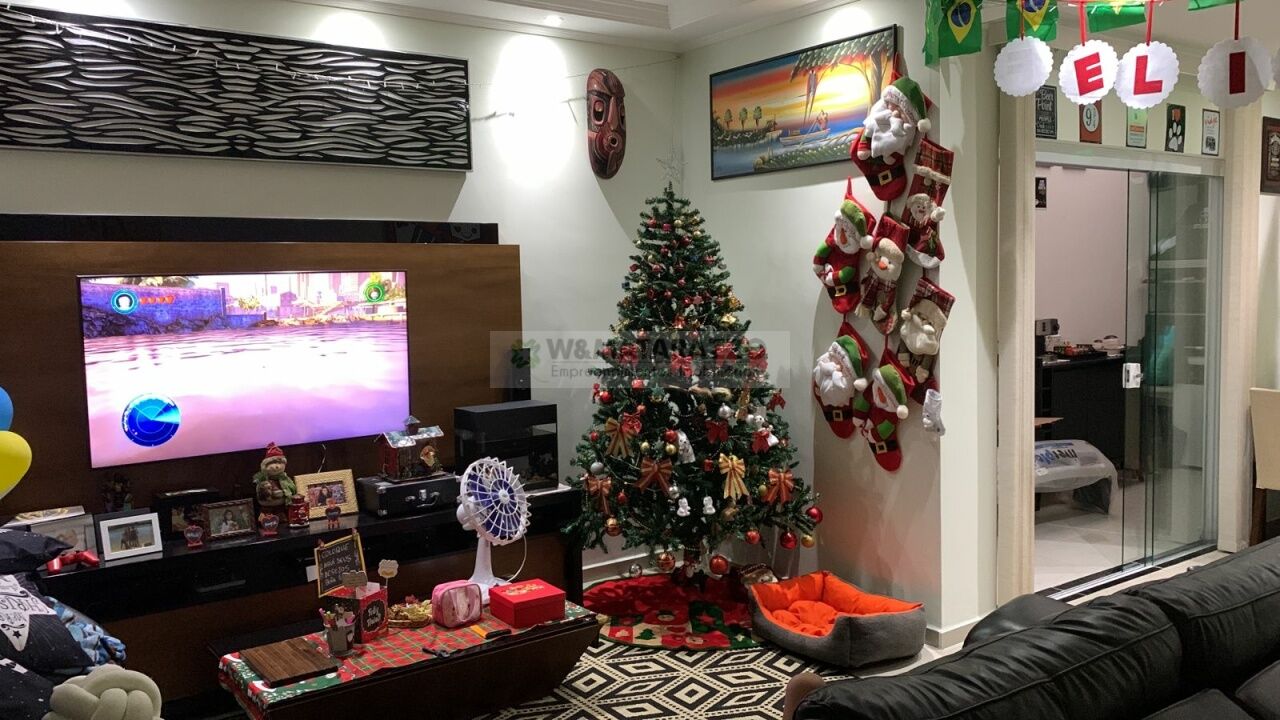 Casa Jardim Sabará 3 dormitorios 4 banheiros 4 vagas na garagem