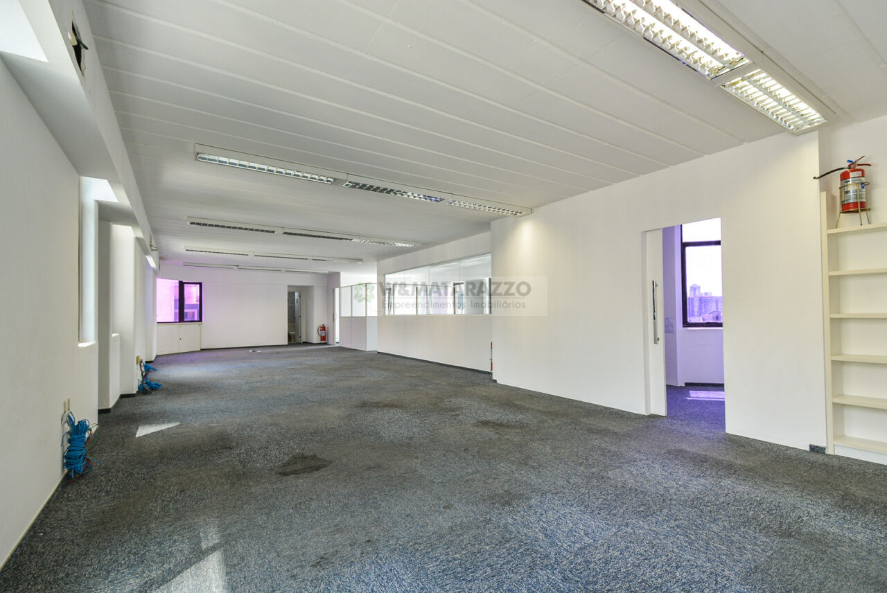 Conjunto Comercial/sala Cidade Monções 0 dormitorios 4 banheiros 4 vagas na garagem