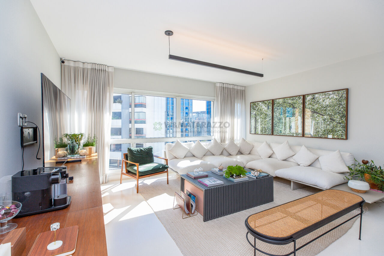 Apartamento Itaim Bibi 2 dormitorios 4 banheiros 3 vagas na garagem