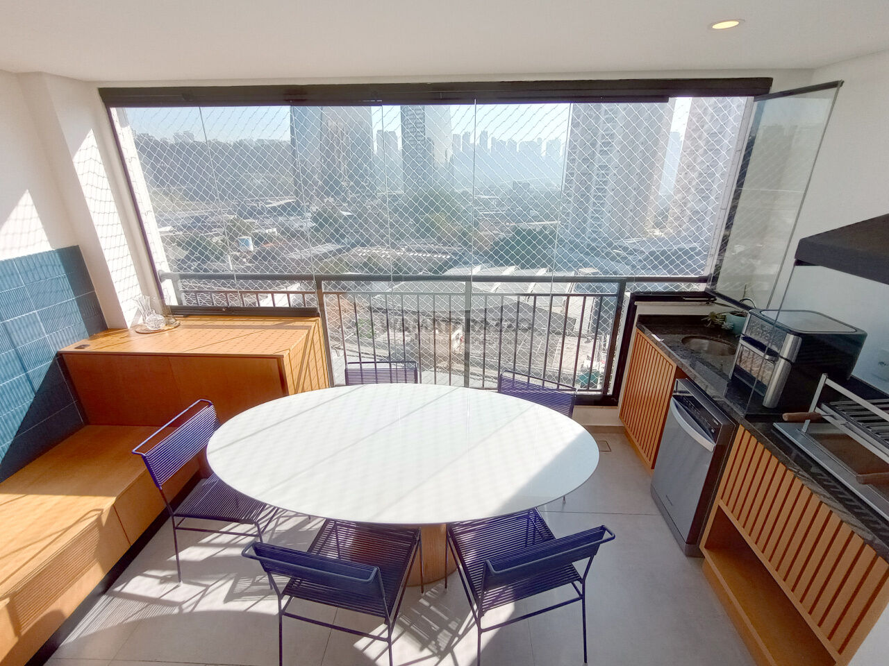 Apartamento Santo Amaro 3 dormitorios 2 banheiros 2 vagas na garagem