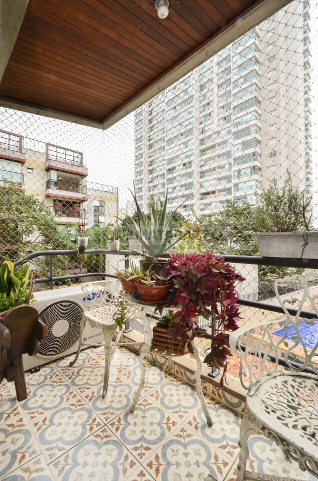 Apartamento Brooklin Paulista 3 dormitorios 3 banheiros 2 vagas na garagem